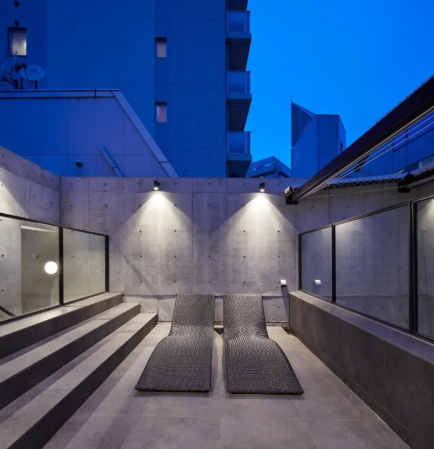Villa Tokyo Diagonal Tower Japan